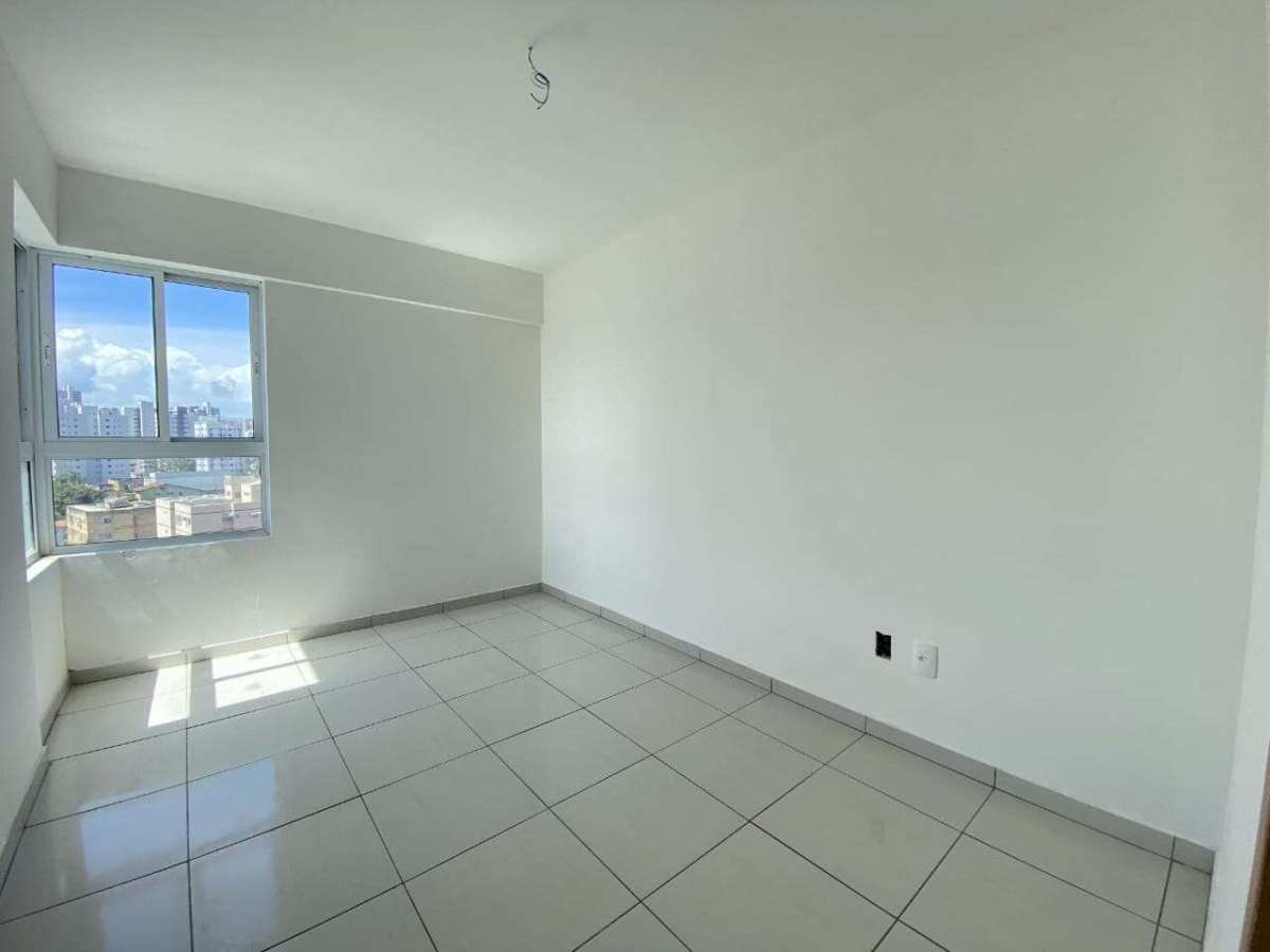 Apartamento à venda com 2 quartos, 63m² - Foto 2
