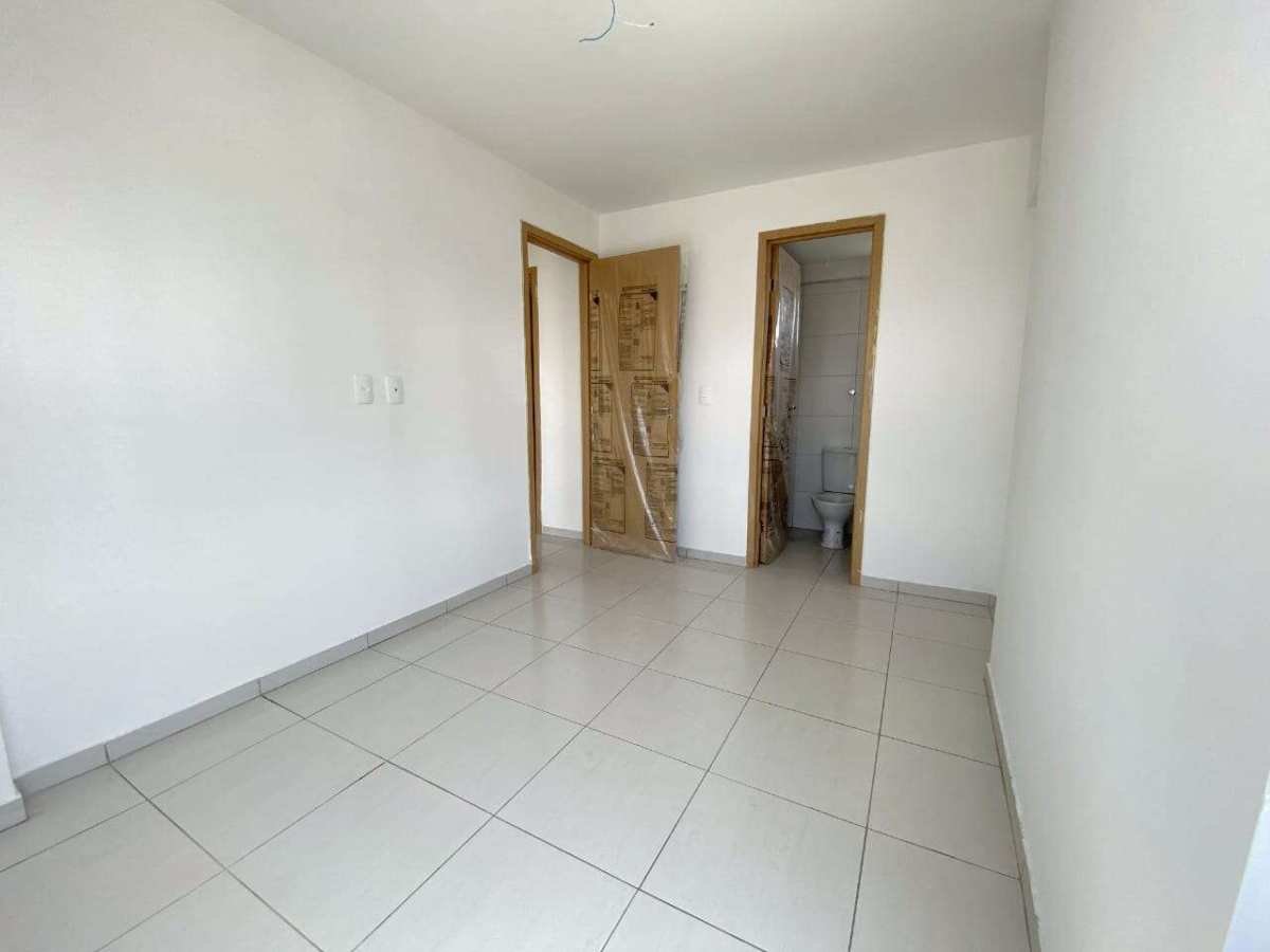Apartamento à venda com 2 quartos, 63m² - Foto 7