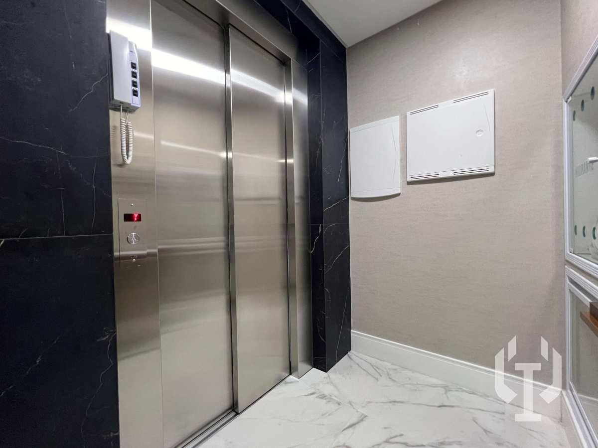  - Apartamento à venda, no ONE GOLD RESIDENCE em Itapema, Meia Praia, com 3 quartos, 115m²