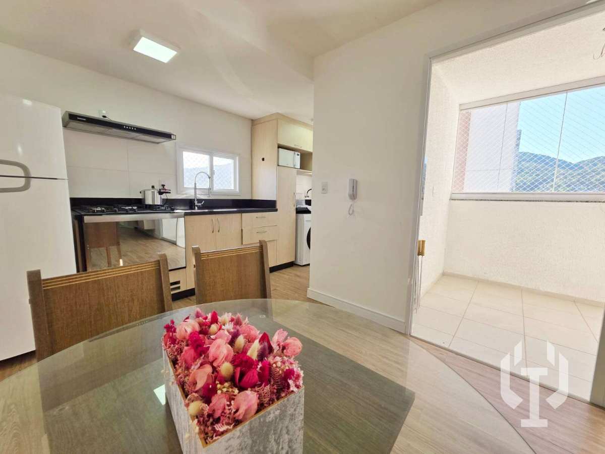 Apartamento para alugar com 2 quartos, 58m² - Foto 3