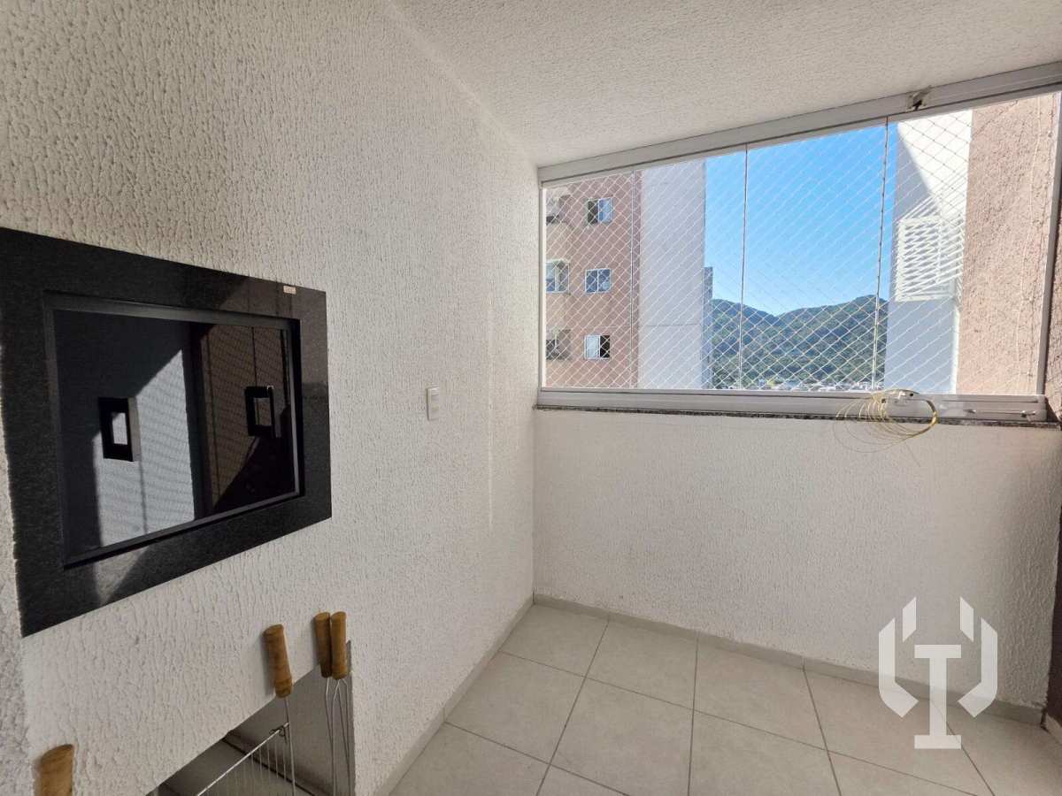 Apartamento para alugar com 2 quartos, 58m² - Foto 4