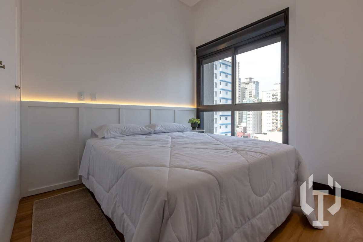 Apartamento para alugar com 4 quartos, 180m² - Foto 14