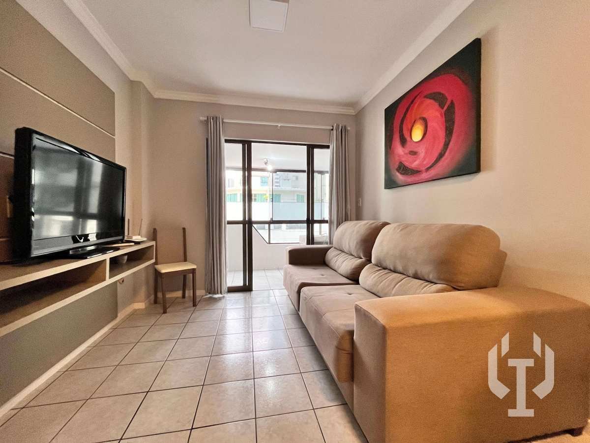 Apartamento à venda com 3 quartos, 113m² - Meia Praia,Itapema