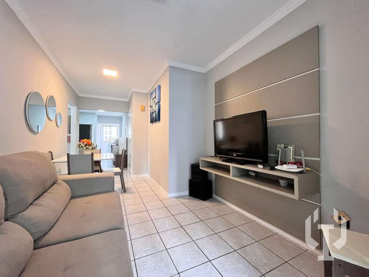 Apartamento à venda com 3 quartos, 113m² - Meia Praia,Itapema