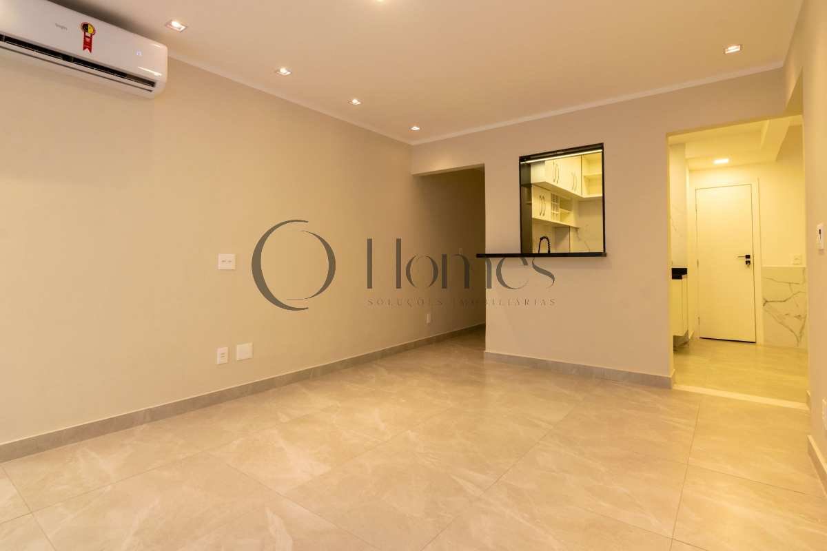  - Pronto para Morar! 75 m² Reformados na Melhor Parte de Copacabana