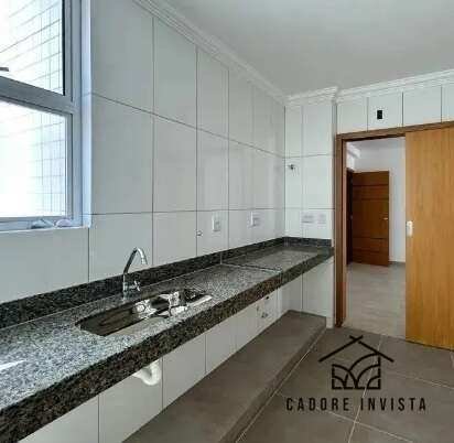  - Apartamento à venda, no EDIFÍCIO BELGRADO,  em Belo Horizonte, Nova Suíssa, com 3 quartos, 110m²