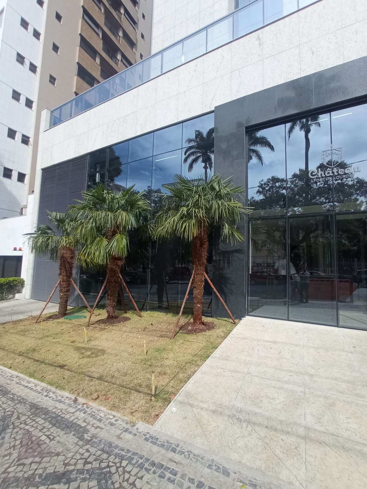  - Apartamento à venda em Belo Horizonte, Lourdes, com 3 quartos, 89m²
