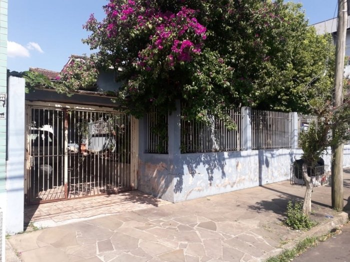 Casa com 4 quartos, 261m², à venda - Centro - Estância Velha - Imobiliária Hoffmann