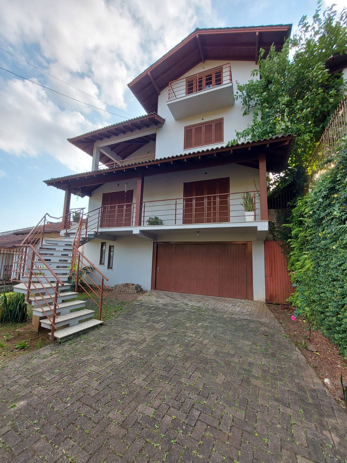 Casa/Sobrado - Bairro Floresta - Estância Velha/RS - Imobiliária Hoffmann