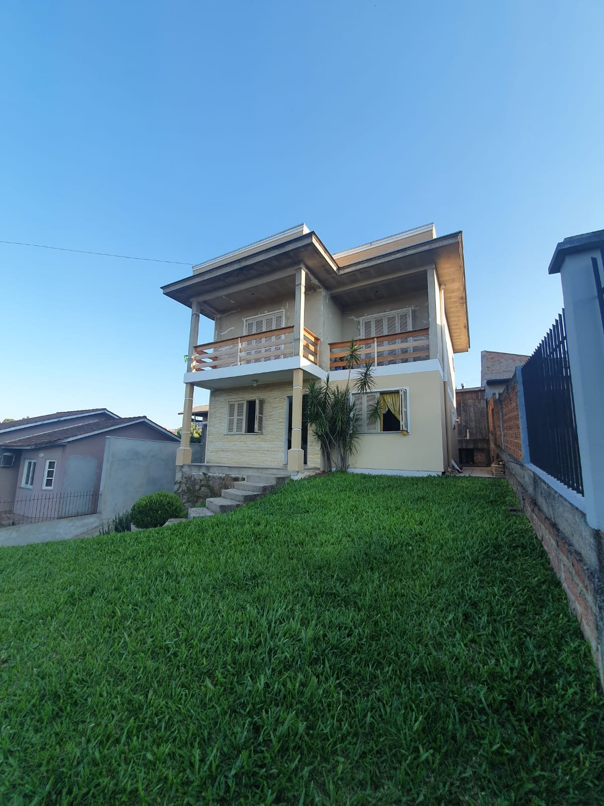 Casa com 3 quartos, 127m², à venda - Encosta do Sol - Estância Velha - Imobiliária Hoffmann