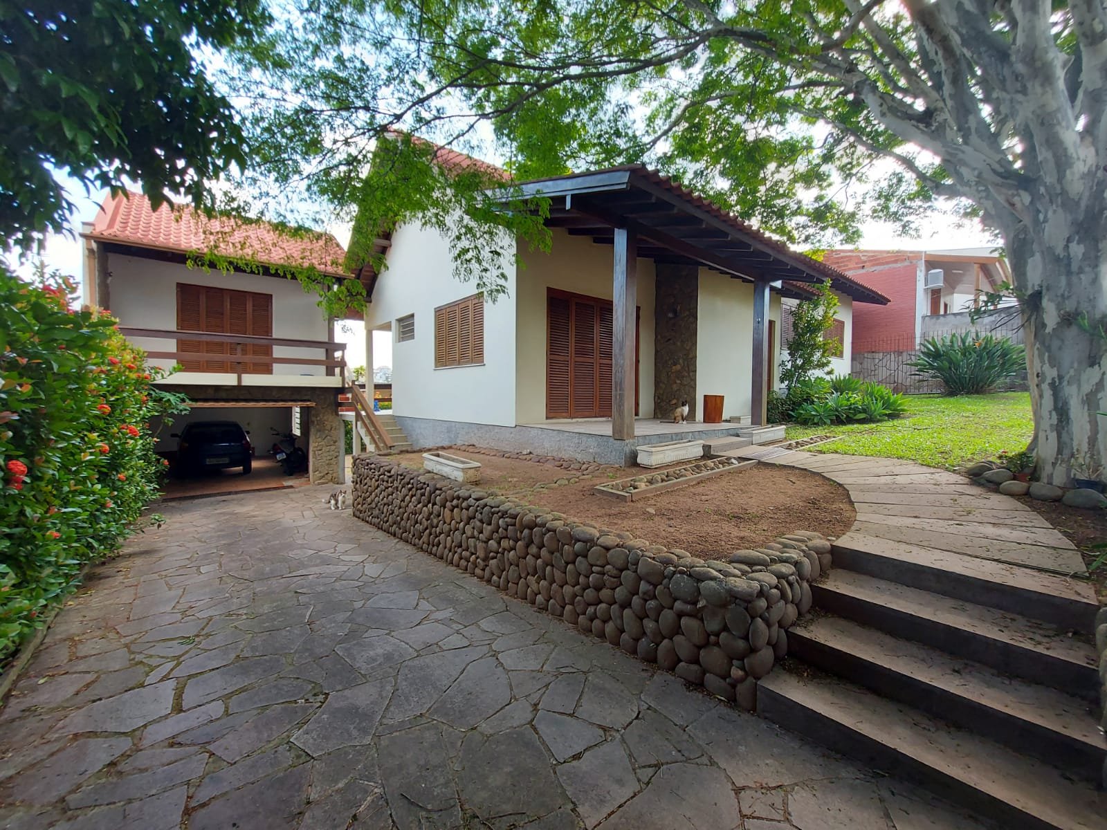 Casa com 3 quartos, 400m², à venda - Rincão - Novo Hamburgo - Imobiliária Hoffmann