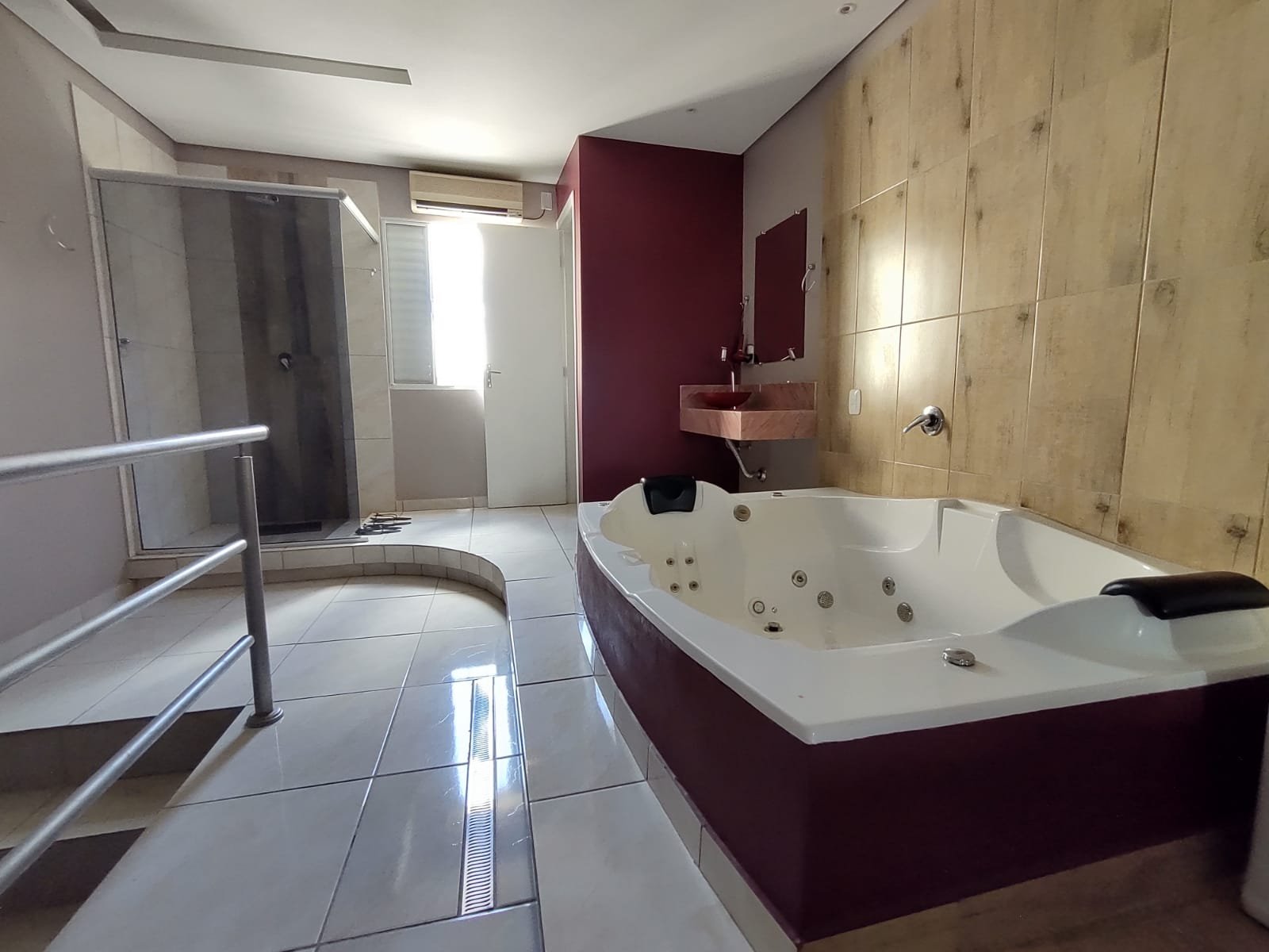 Pavilhão, 928m², à venda - Centro - Esteio