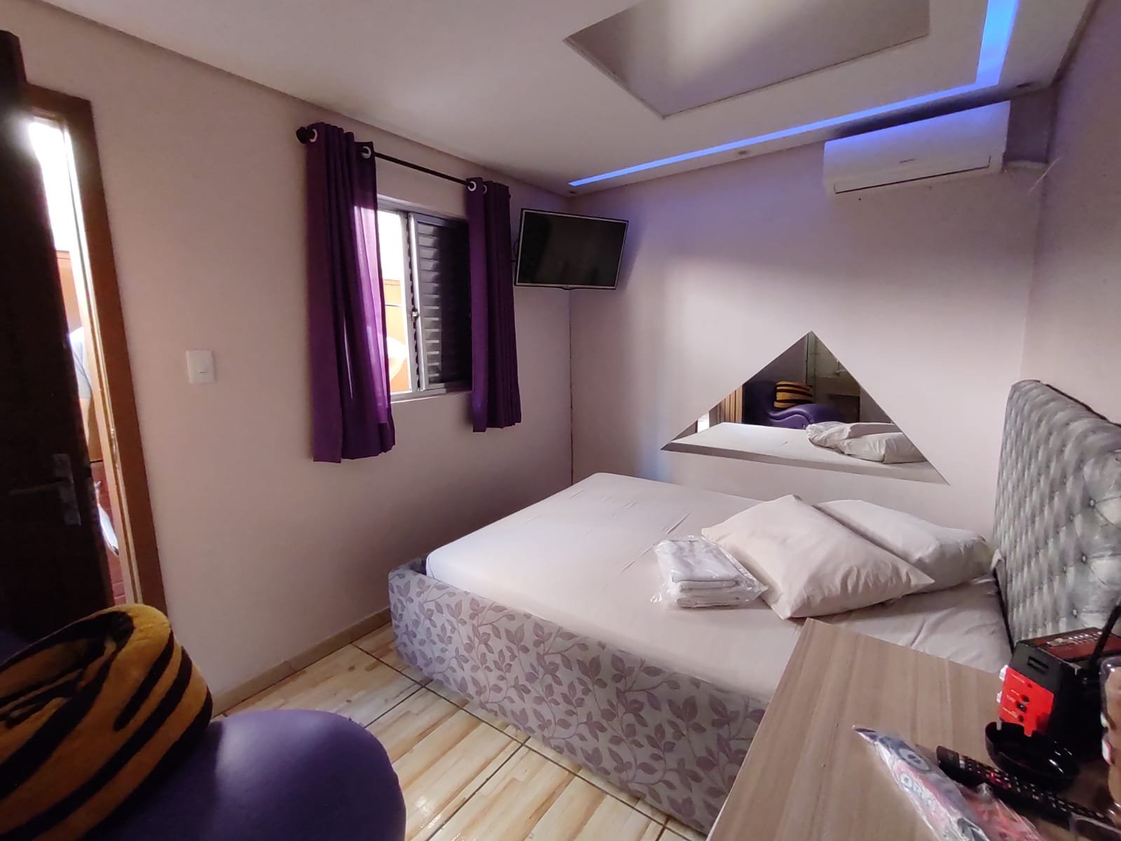 Pavilhão, 928m², à venda - Centro - Esteio - Imobiliária Hoffmann