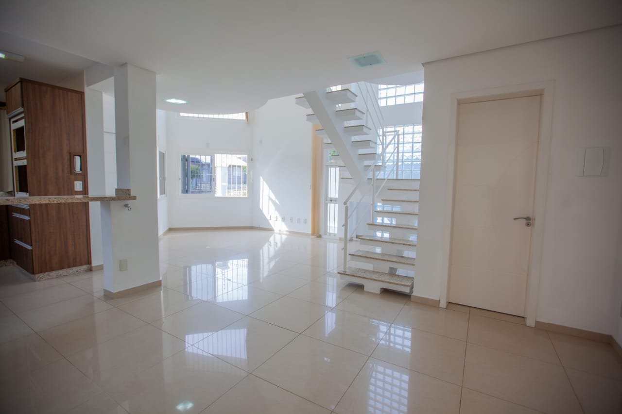 Casa com 3 quartos, à venda - SOLAR DO CAMPO - Campo Bom - Imobiliária Hoffmann