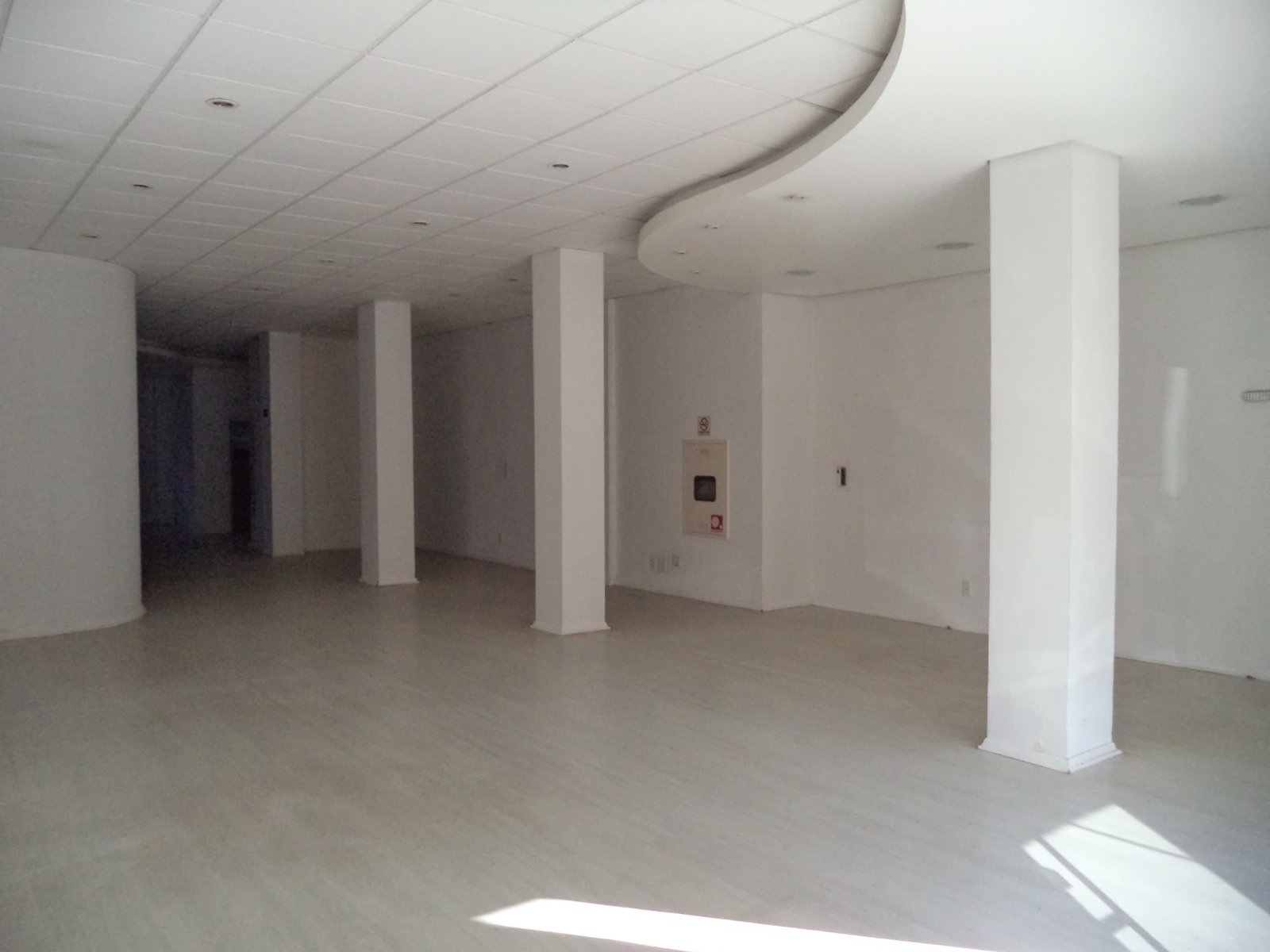 Loja, à venda - Ideal - Novo Hamburgo - Imobiliária Hoffmann