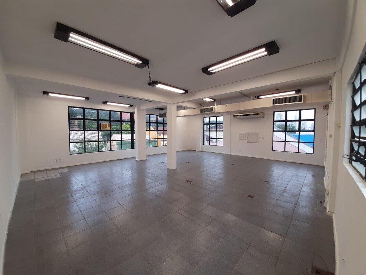 Pavilhão, 840.42m², à venda - Hamburgo Velho - Novo Hamburgo - Imobiliária Hoffmann