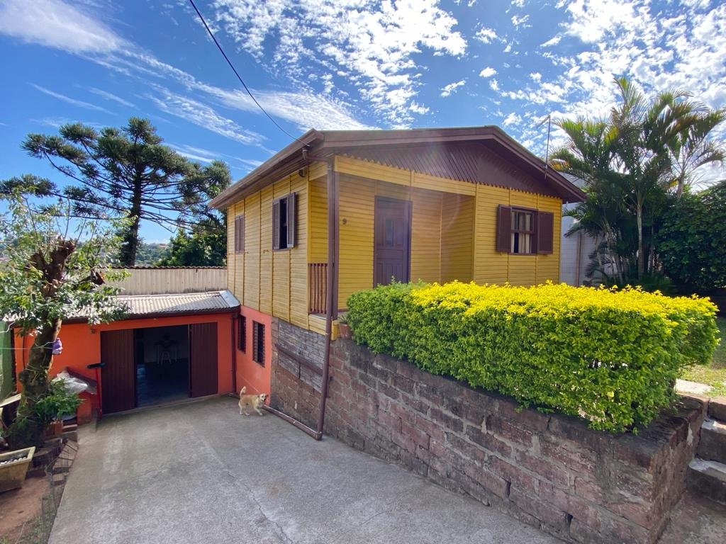 Casa com 2 quartos, 172.57m², à venda - Primavera - Novo Hamburgo - Imobiliária Hoffmann