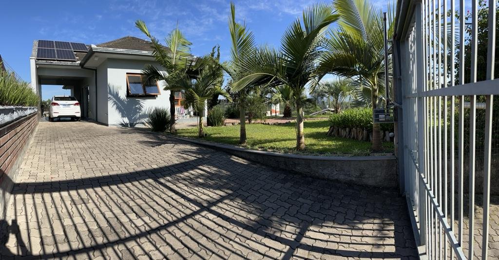 Casa com 3 quartos, 137m², à venda - Lomba Grande - Novo Hamburgo - Imobiliária Hoffmann