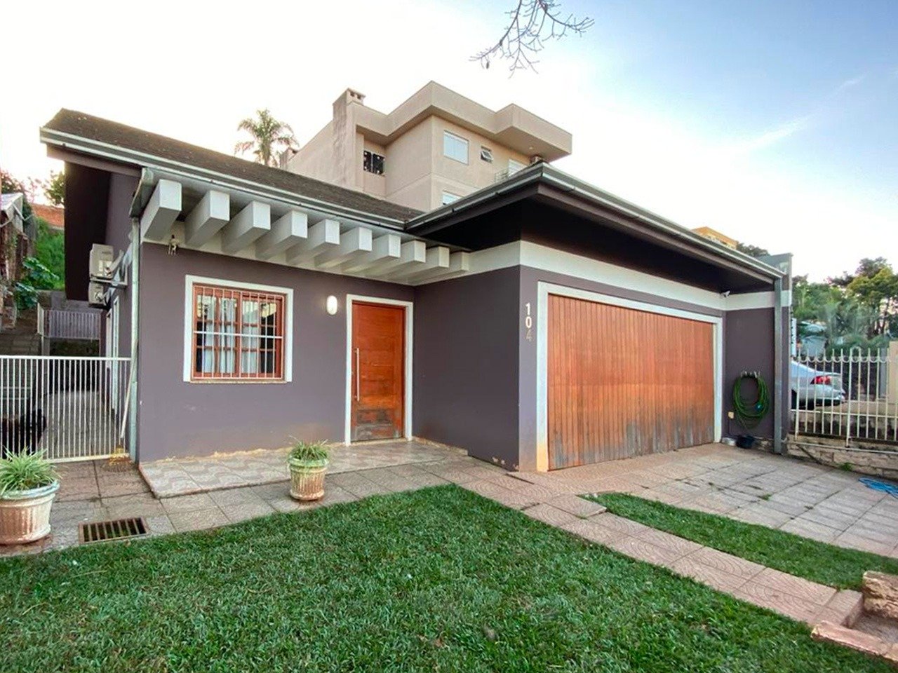 Casa com 2 quartos, 124.93m², à venda - Vila Nova - Novo Hamburgo - Imobiliária Hoffmann