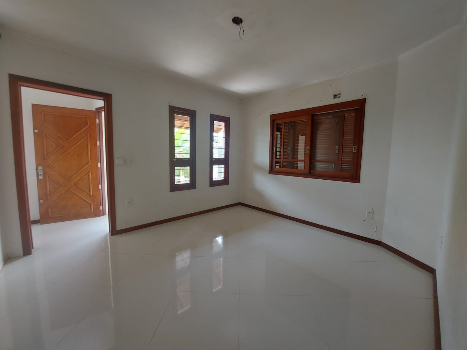 Casa com 3 quartos, 275.16m², à venda - Encosta do Sol - Estância Velha - Imobiliária Hoffmann