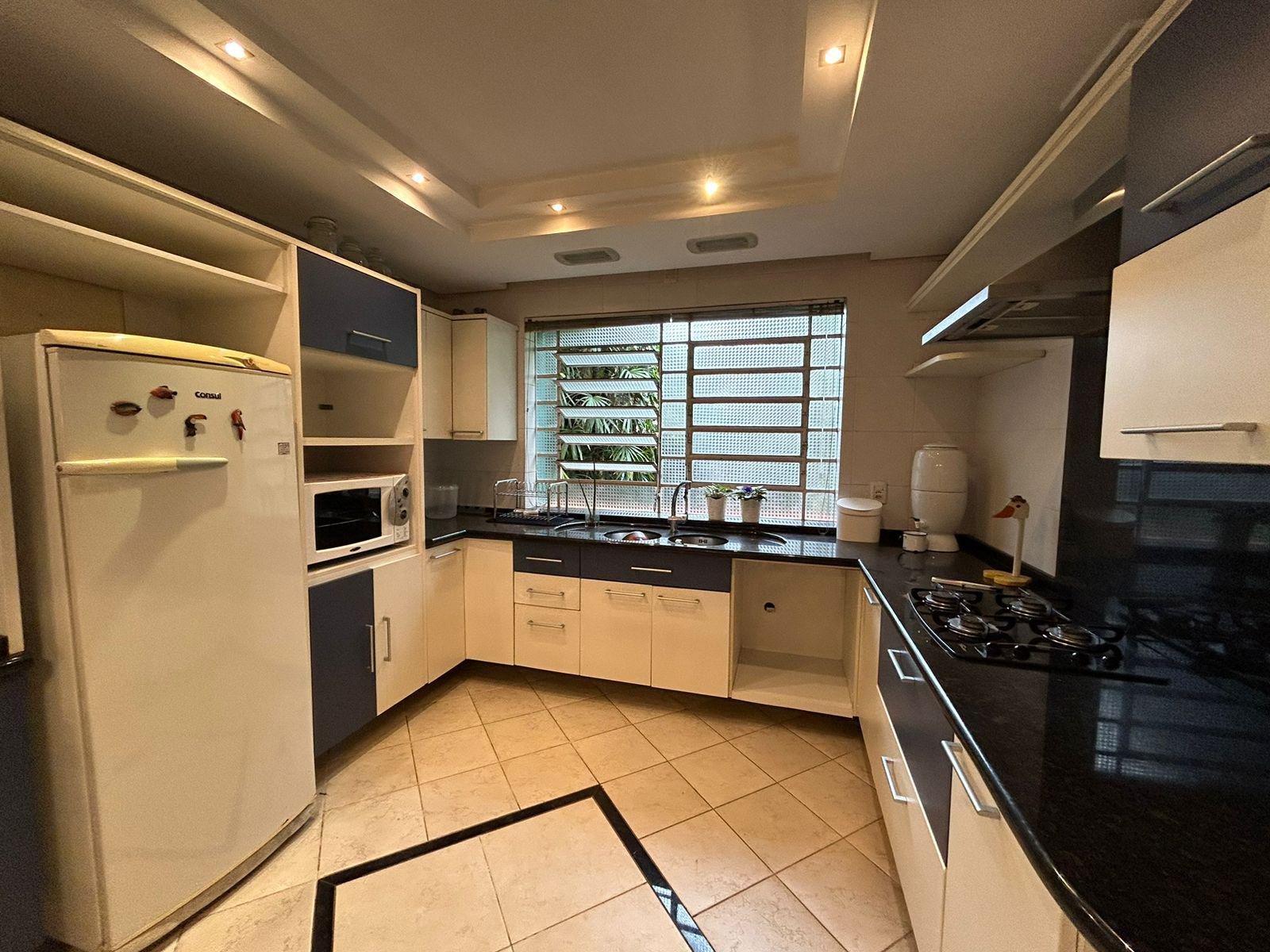 Casa, 200m², à venda - Floresta - Estância Velha - Imobiliária Hoffmann