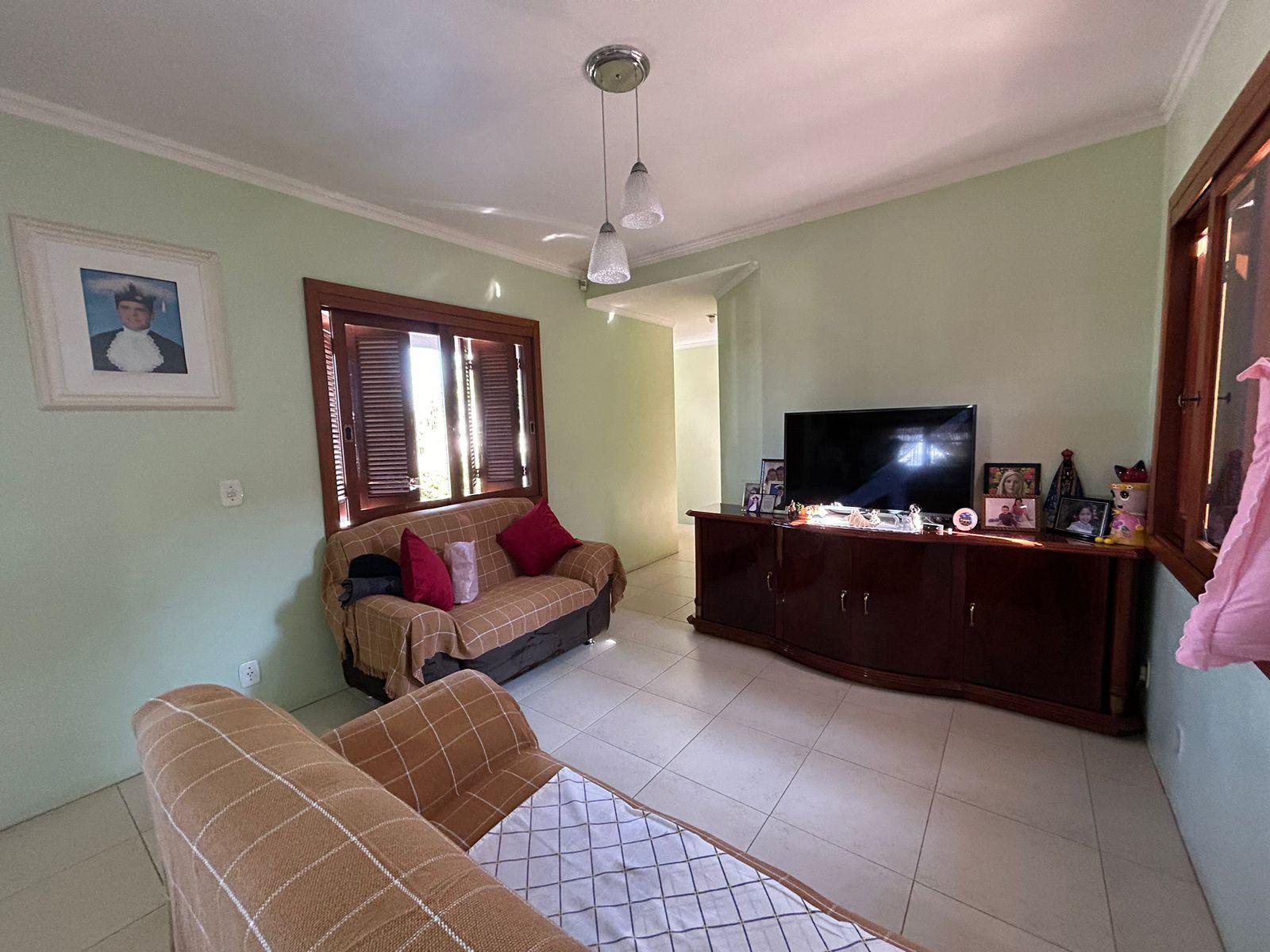 Casa com 3 quartos, 147m², à venda - Petrópolis - Novo Hamburgo - Imobiliária Hoffmann