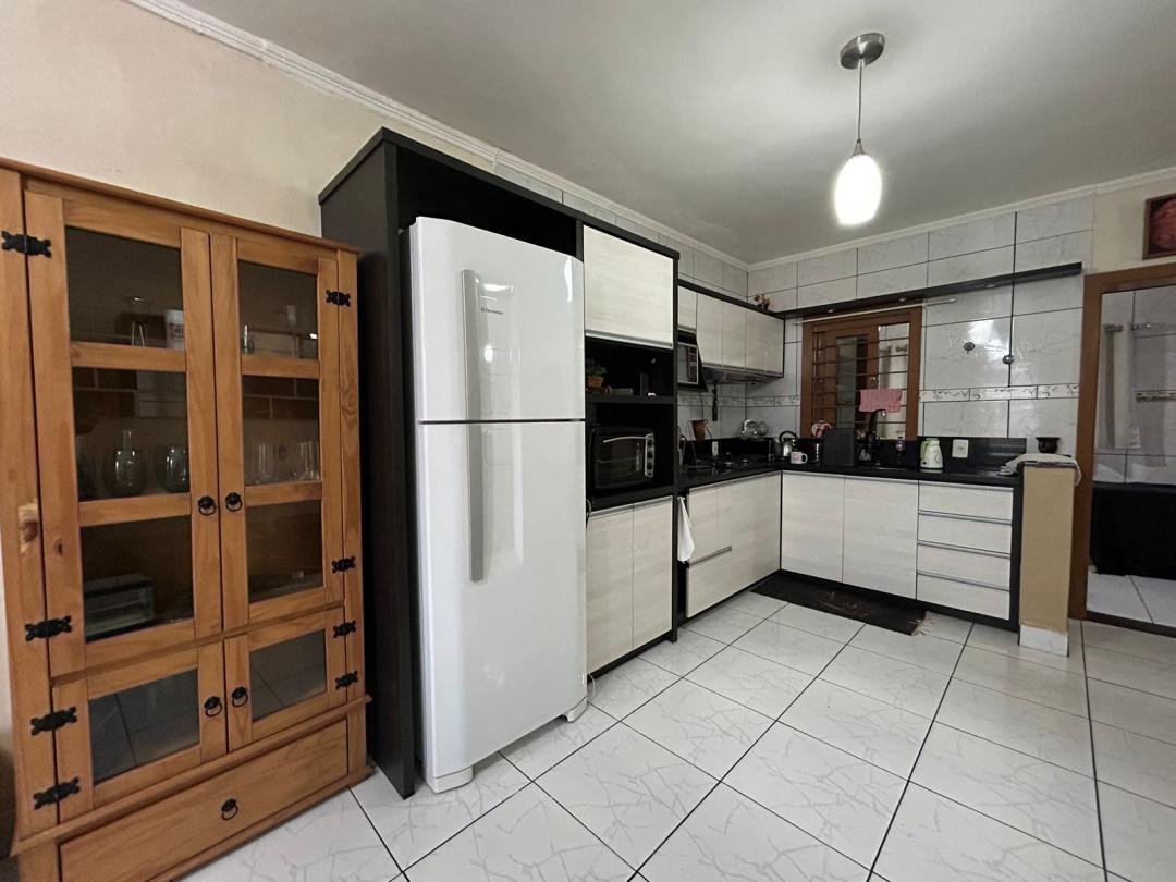 Casa com 4 quartos, 281m², à venda - Centro - Estância Velha - Imobiliária Hoffmann