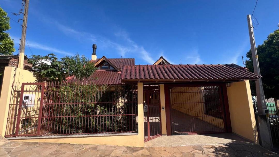 Casa com 5 quartos, 300m², à venda - Sol Nascente - Estância Velha - Imobiliária Hoffmann