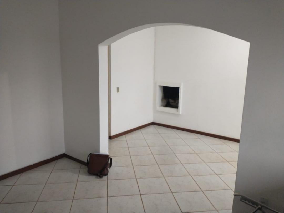 Casa com 3 quartos, 203m², à venda - Primavera - Novo Hamburgo - Imobiliária Hoffmann