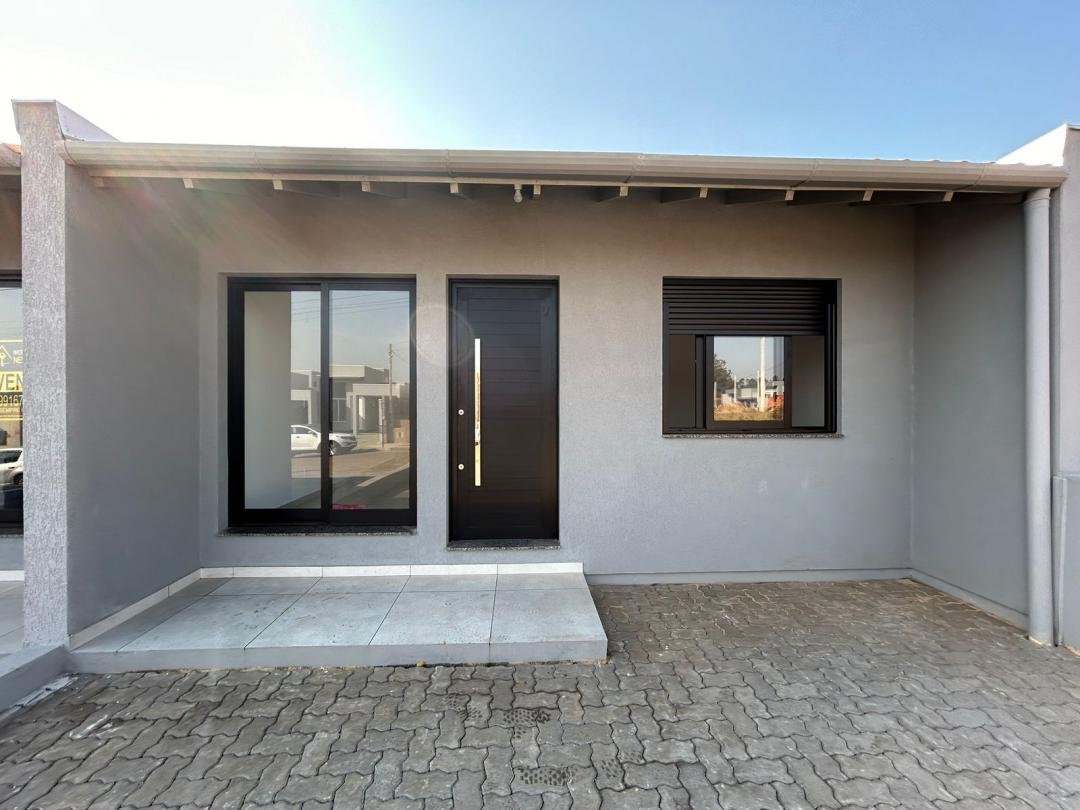 Casa com 2 quartos, 59.12m², à venda - Encosta do Sol - Estância Velha - Imobiliária Hoffmann