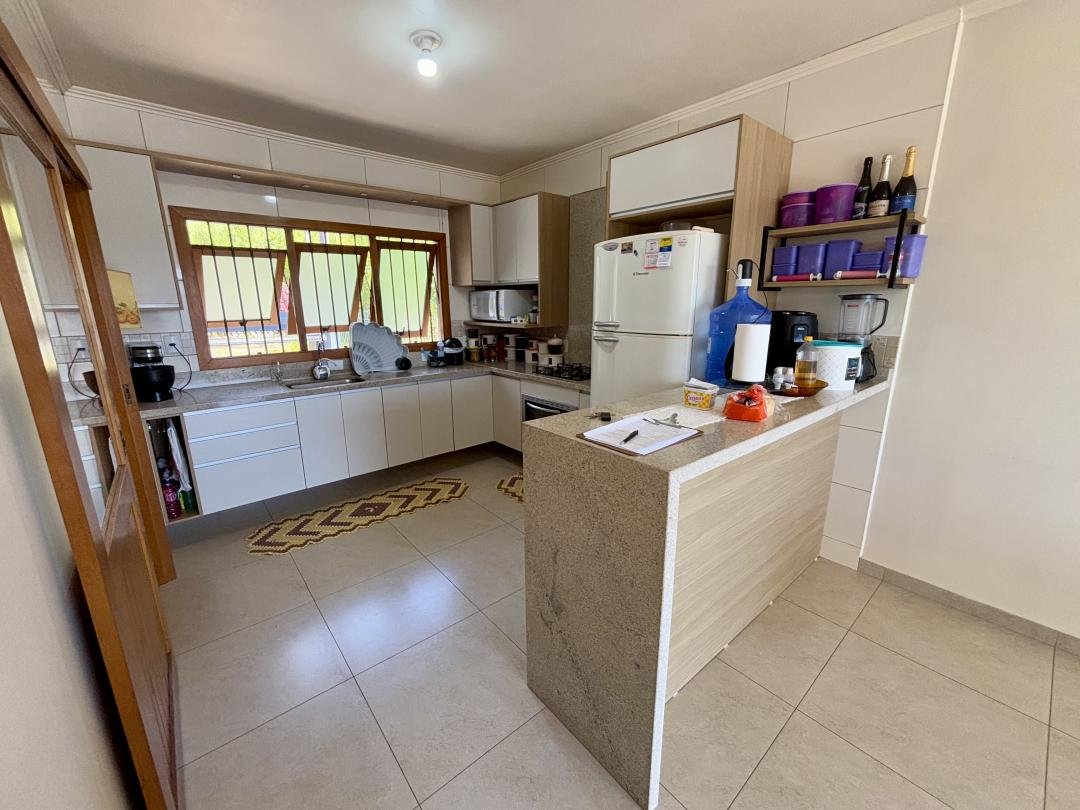 Casa com 3 quartos, 262m², à venda - União - Estância Velha - Imobiliária Hoffmann