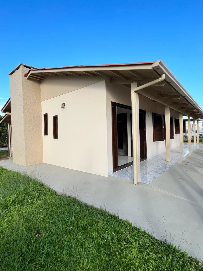 Casa com 3 quartos, à venda - Mariluz Norte - Imbé - Imobiliária Hoffmann