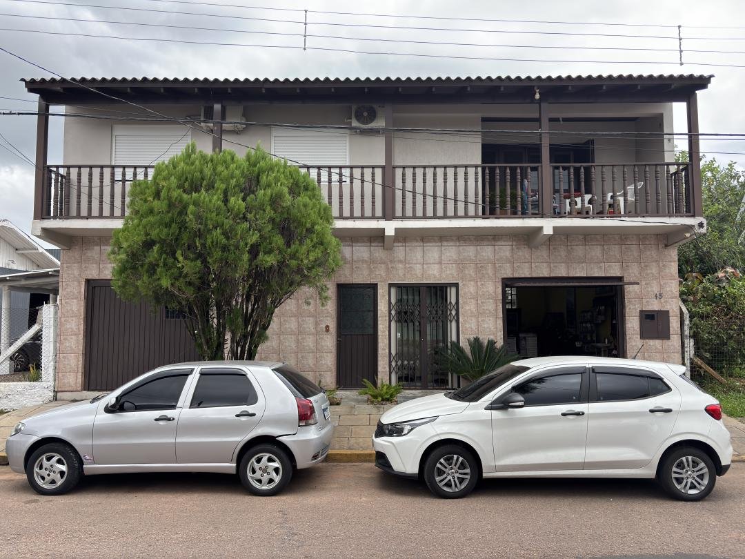 Casa com 3 quartos, 236m², à venda - Petrópolis - Novo Hamburgo - Imobiliária Hoffmann