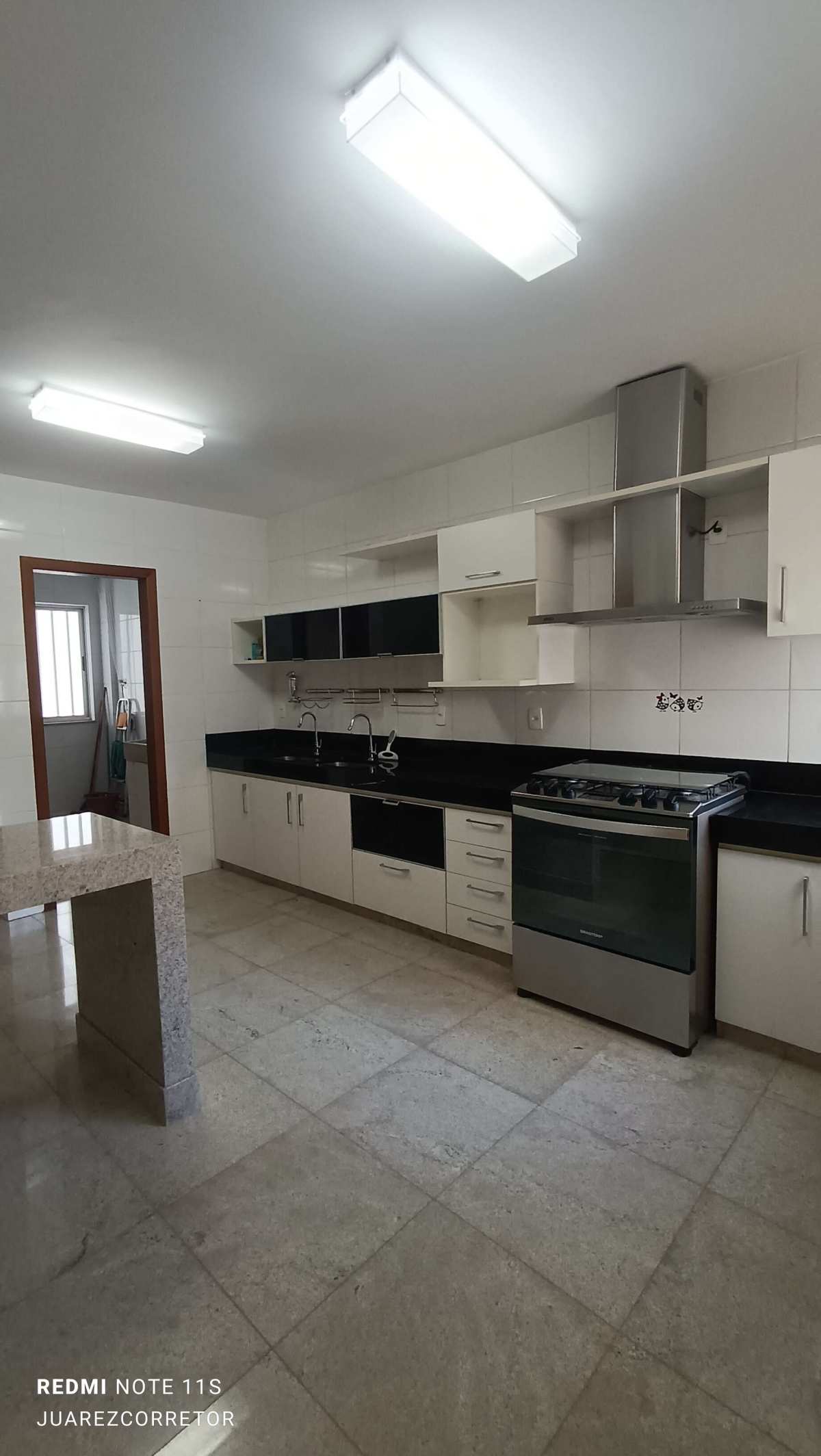 Apartamento à venda em Divinópolis, CENTRO, com 4 quartos, 147m²