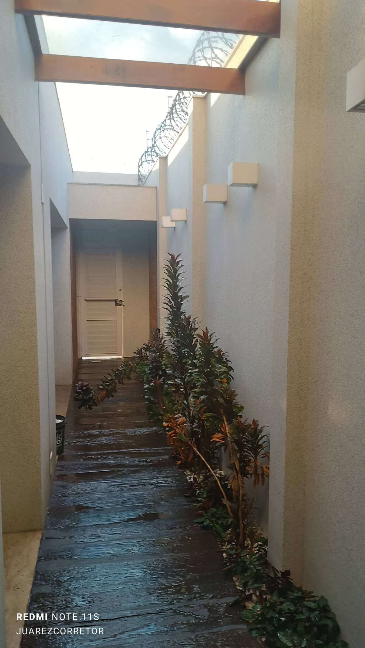 Casa à venda com 4 quartos, 225m² - Foto 19