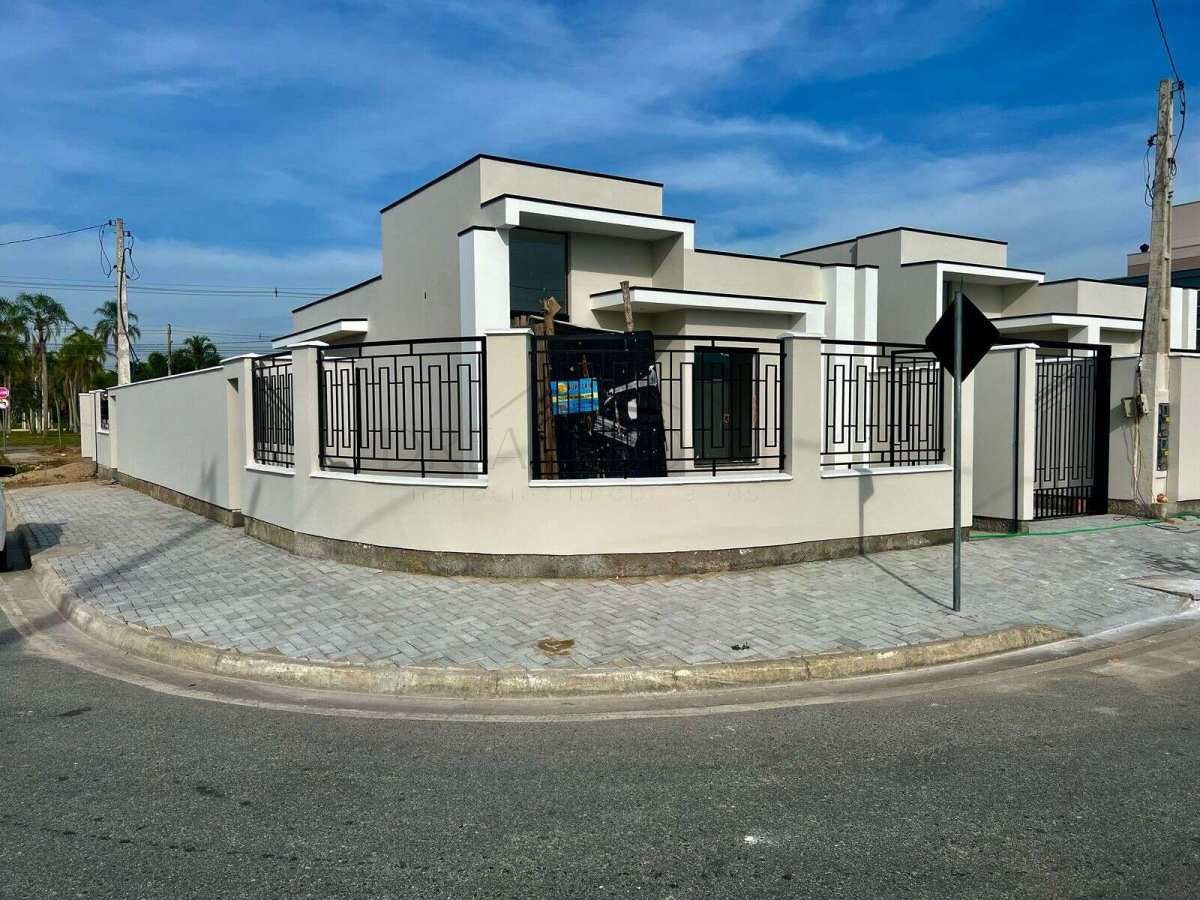 Casa à venda em Tijucas, Universitário, com 2 quartos, 67m² - Dream House Negócios Imobiliarios