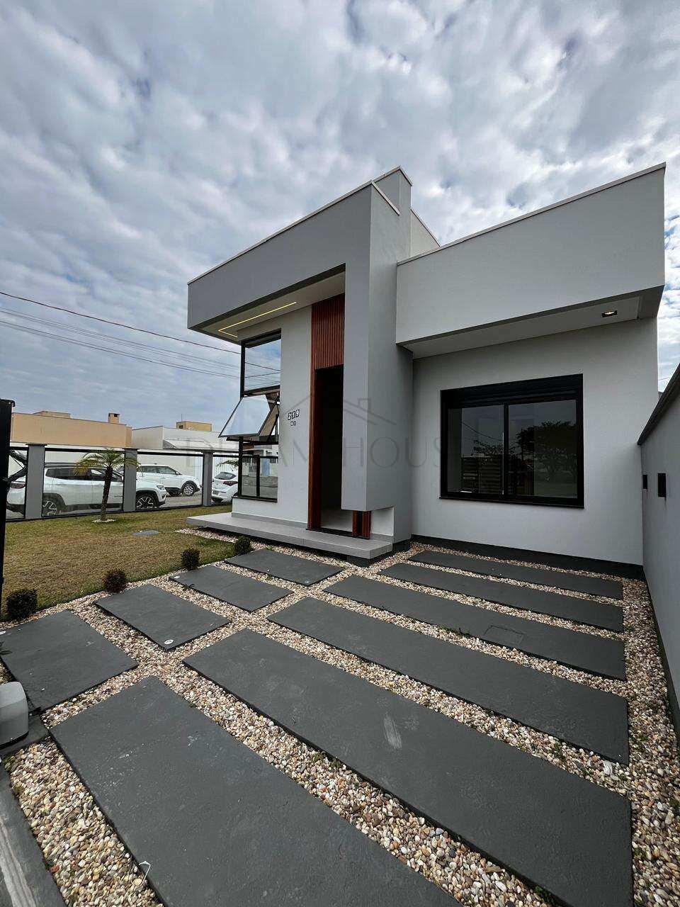 Casa à venda em Tijucas, Universitário, com 2 quartos, 73,00m²