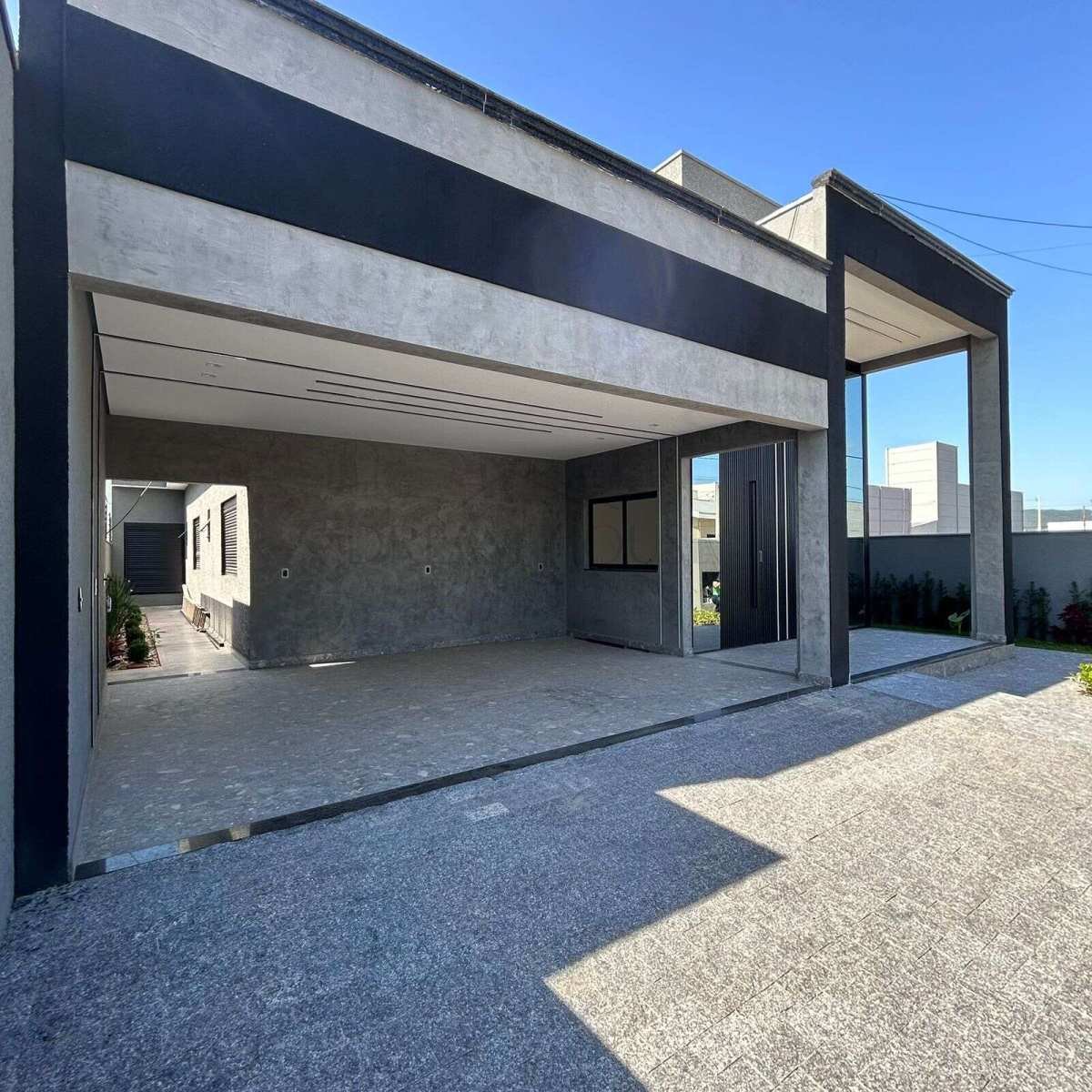 Casa Alto Padrão à venda em Tijucas, com 3 quartos, 238m² - Dream House Negócios Imobiliarios