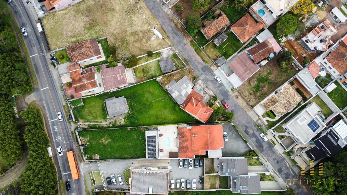 Lotes no bairro Seminário. [VENDA] - Relisatto Imóveis • Gabriela Busato  Especialista em Imóveis de Médio e Alto Padrão
