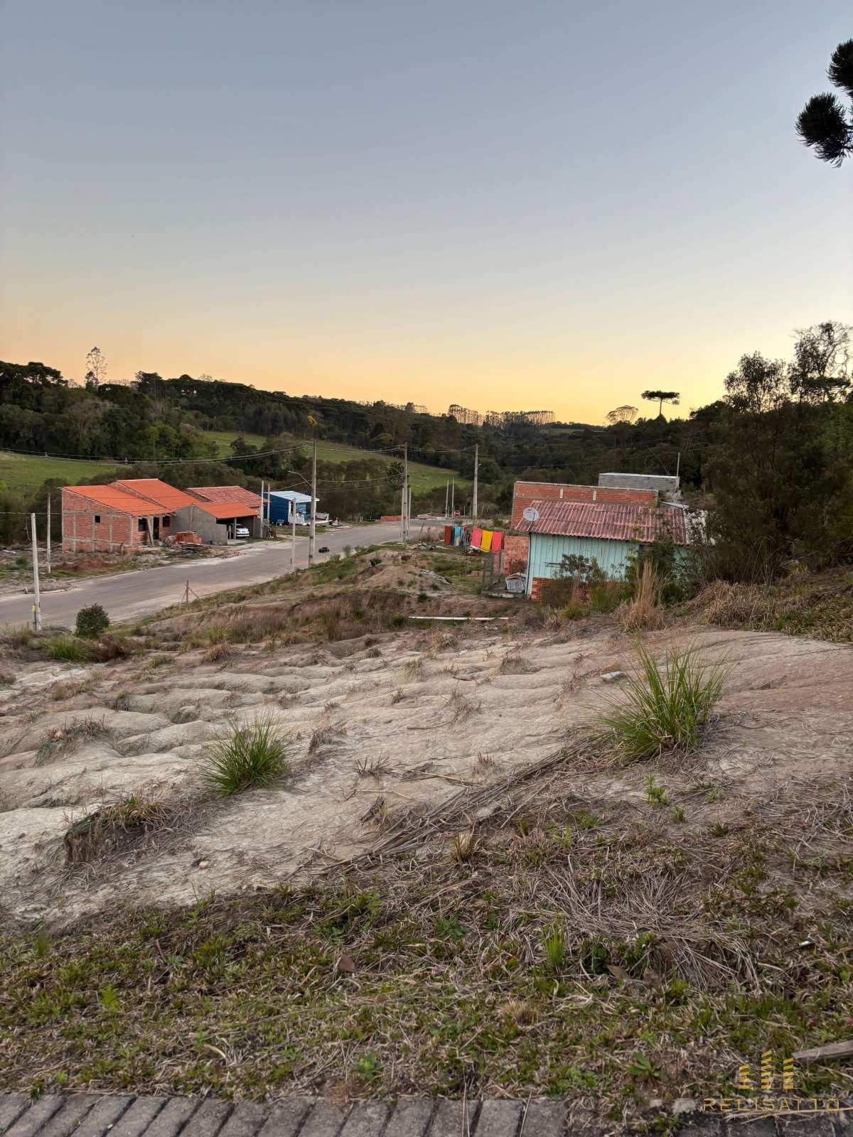 LOTES EM CAMPINA GRANDE DO SUL-PR