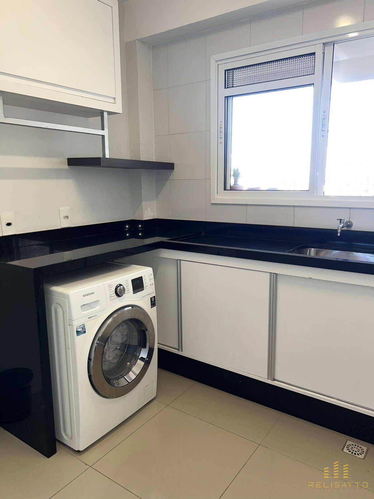 Apartamento no bairro portão - Curitiba-PR - Relisatto Imóveis • Gabriela Busato  Especialista em Imóveis de Médio e Alto Padrão