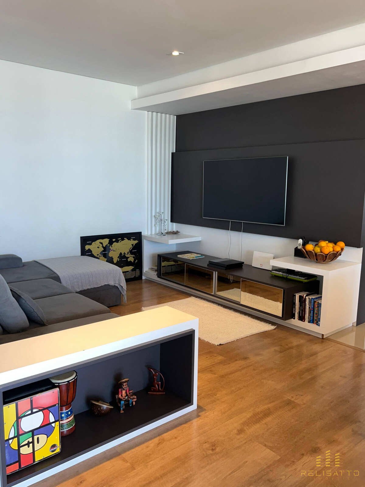 Apartamento no bairro portão - Curitiba-PR - Relisatto Imóveis • Gabriela Busato Especialista em Imóveis de Médio e Alto Padrão