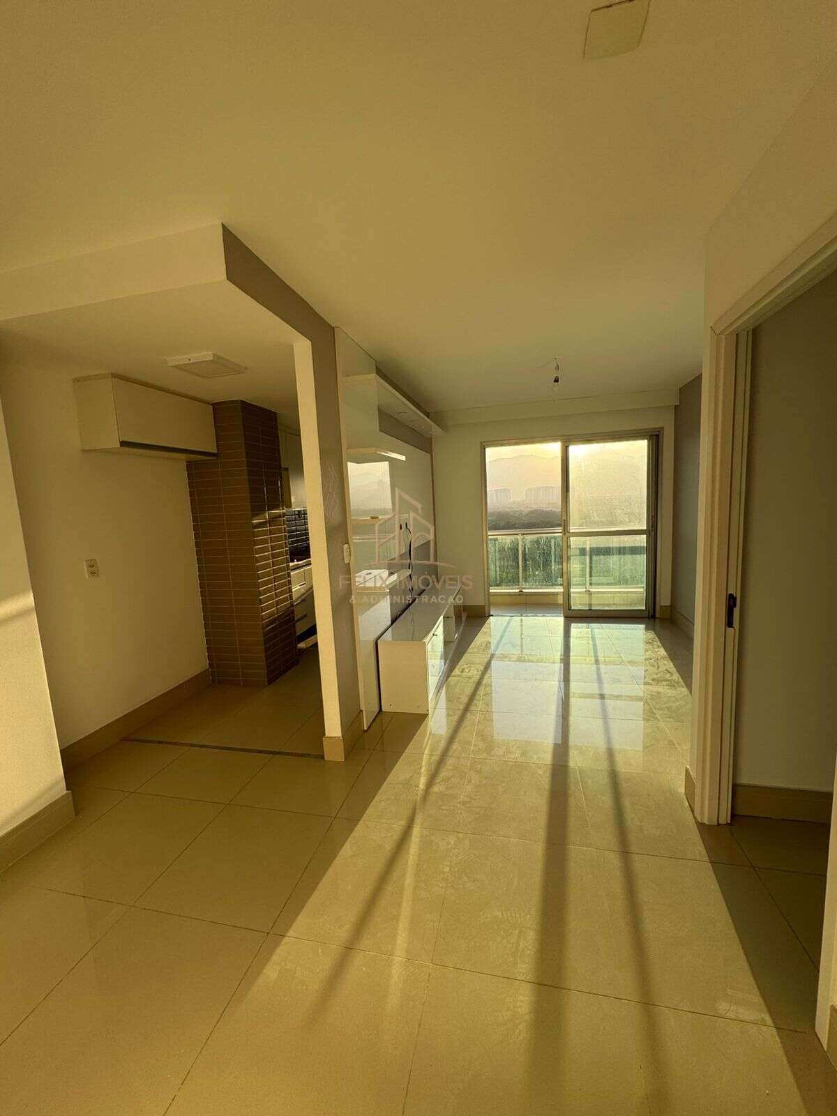 Apartamento para alugar, no Union Square Suites em Rio de Janeiro, Barra Olímpica, com 2 quartos, 80m²
