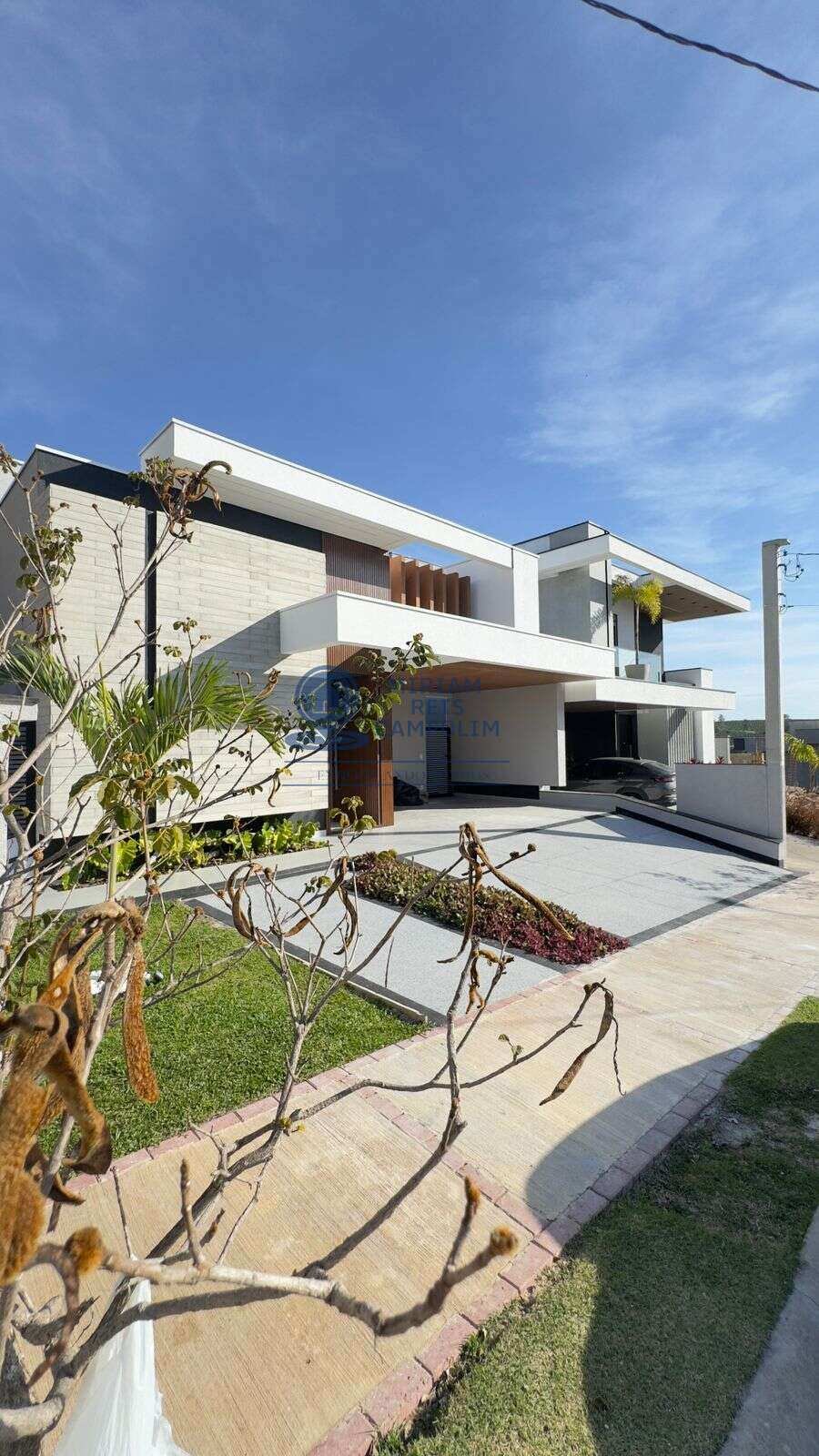 Casa à venda, com 3 quartos, 161,97m² - Miriam Reis Campolim   Corretora de imóveis