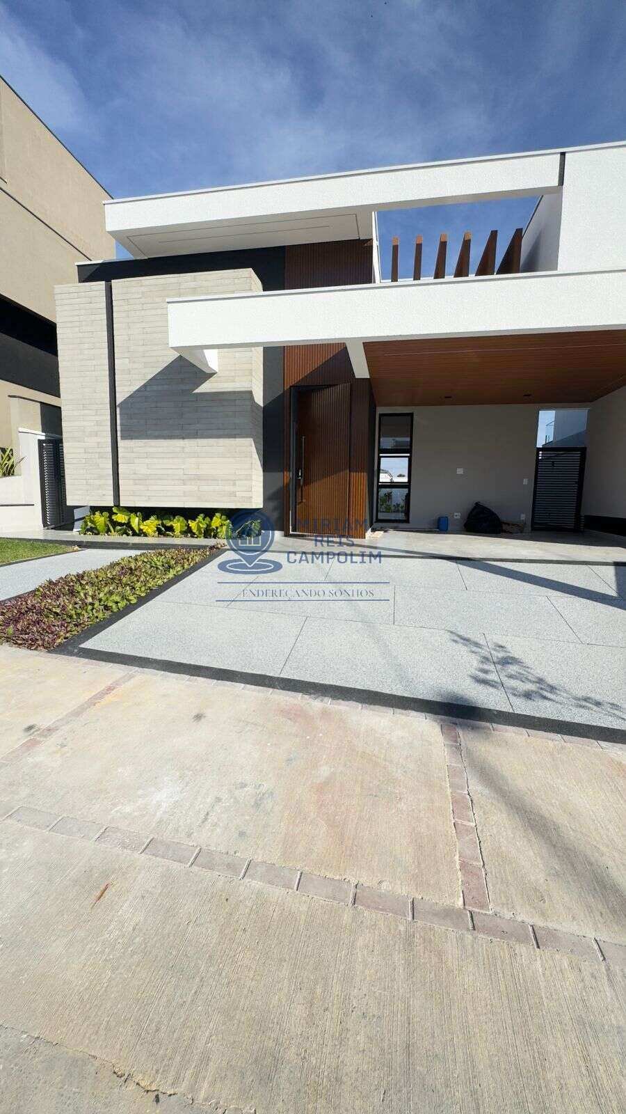 Casa à venda, com 3 quartos, 161,97m² - Miriam Reis Campolim   Corretora de imóveis