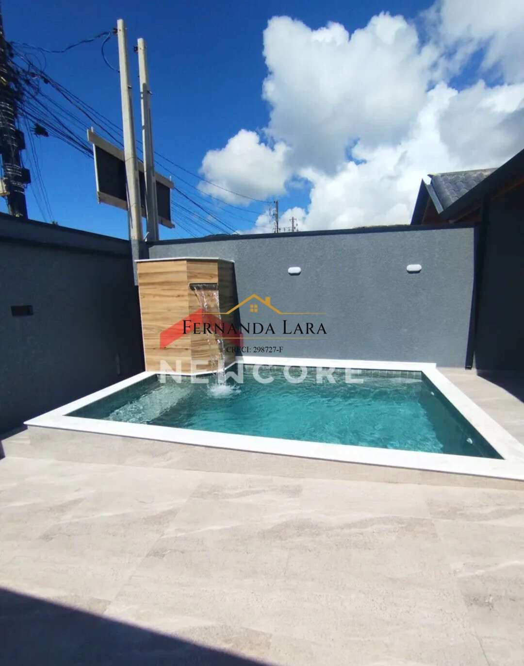 Casa à venda em Peruíbe, Parque Daville, com 3 quartos, 108m² - Fernanda Lara Corretora