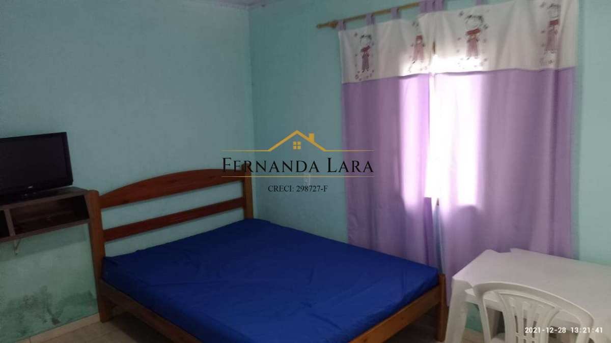 Casa à venda em Peruíbe, Arpoador, com 1 quarto, 150m² - Fernanda Lara Corretora