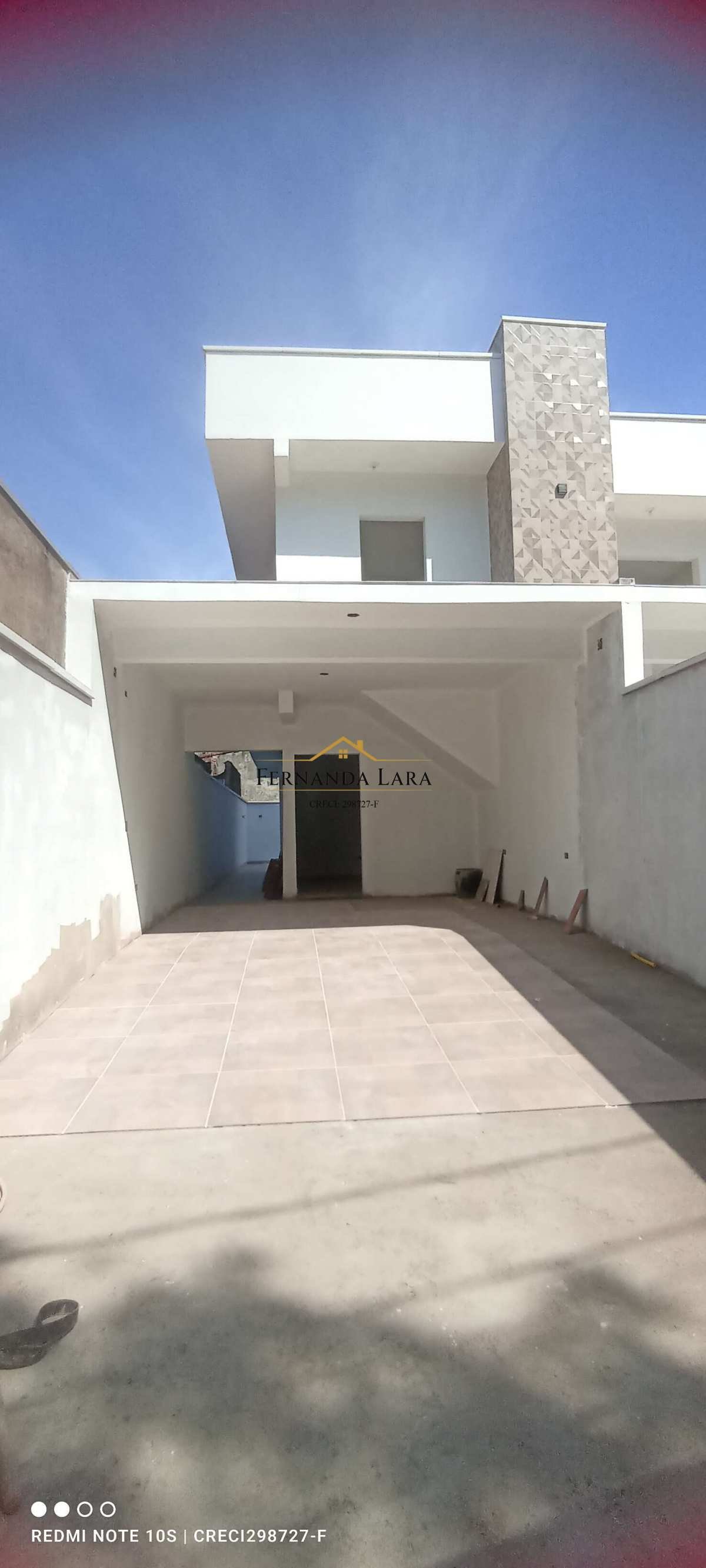 Casa à venda em Peruíbe, Belmira Novaes, com 2 quartos, 110m² - Fernanda Lara Corretora