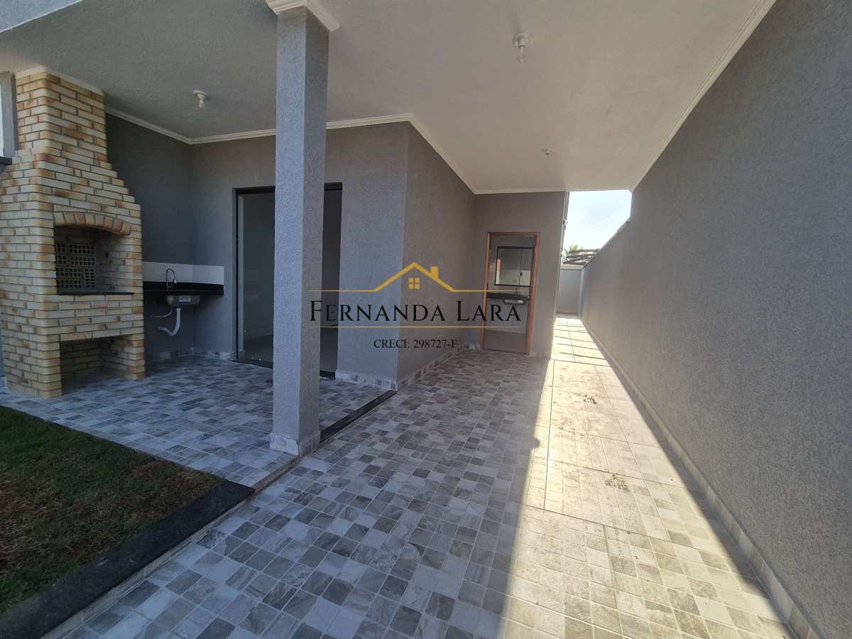 Casa à venda em Peruíbe, Cidade Nova Peruíbe, com 2 quartos, 70m² - Fernanda Lara Corretora