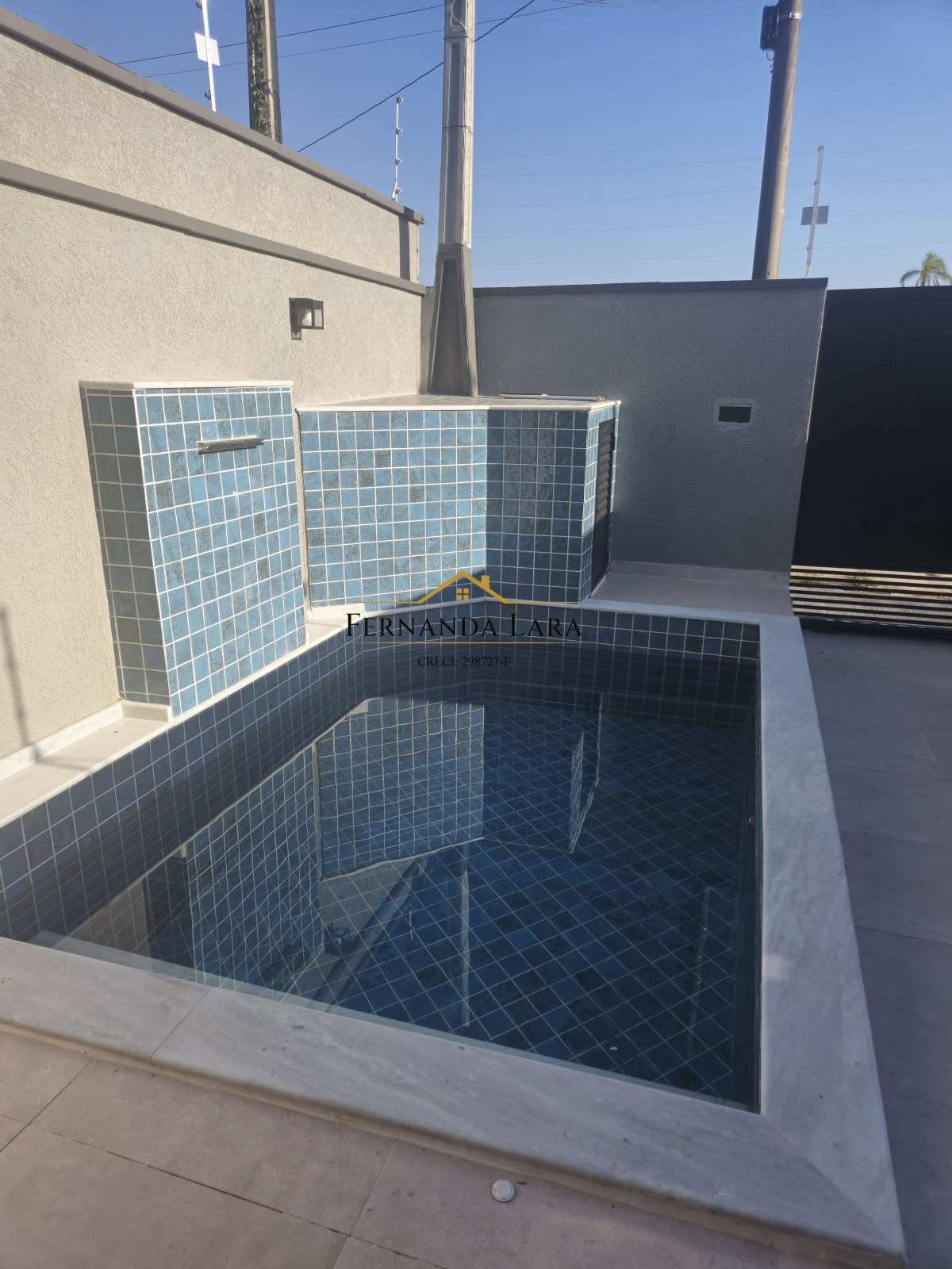 Casa à venda em Peruíbe, Cidade Nova Peruíbe, com 3 quartos, 166m² - Fernanda Lara Corretora